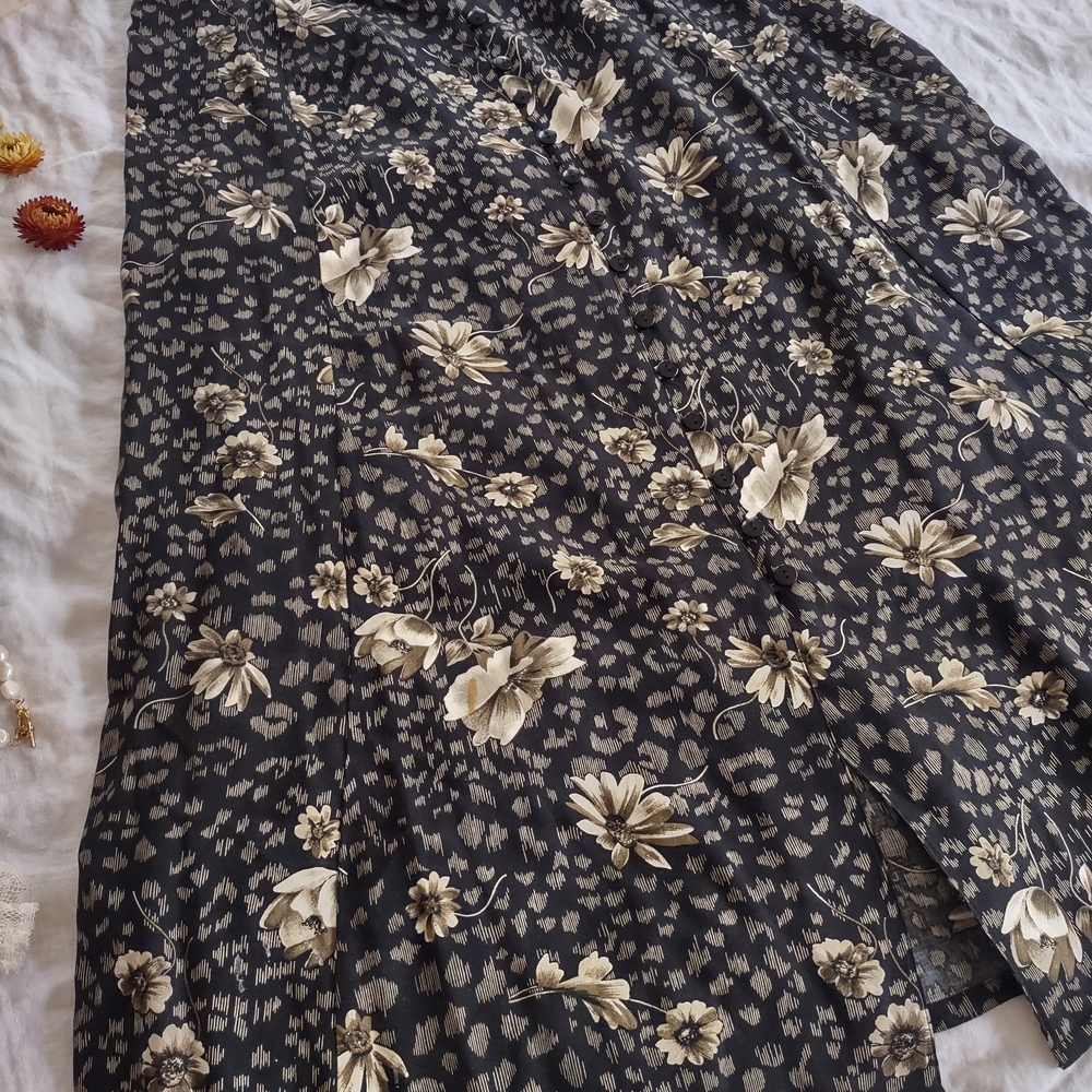 Black And Floral, Vintage Sag Harbor Skirt, 1XL - Picture 6 of 7